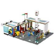 Lego City Service Station (7993)